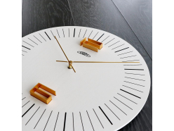 drevene-designove-hodiny-bile-nastenne-hodiny-prim-wood-thin-i