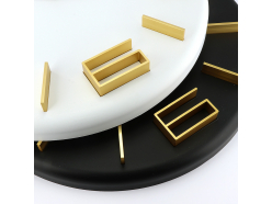 design-plastic-wall-clock-white-prim-pastel-white