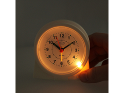 plastic-analog-alarm-clock-white-mpm-chc263l-00-ii-quality