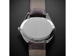 klasicke-panske-hodinky-mpm-w01m-11194-b-ocelove-pouzdro-bily-cerny-ciselnik