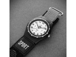 girls-watch-mpm-kids-sport-h-plastic-case-white-black-dial