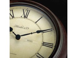 moderni-kovove-hodiny-hnede-moreton-co-moreton-co-oxfordshire-hnede