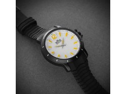 watch-mpm-arctis-b-alloy-black-case-white-yellow-dial