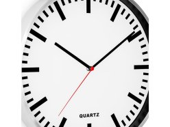 modern-metal-wall-clock-silver-white-mpm-enko-silver-white