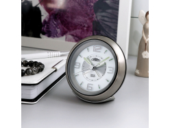 analogovy-budiky-kovovy-biely-strieborny-prim-retro-alarm-silver