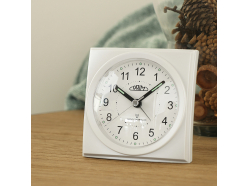 plastic-analog-alarm-clock-white-pearl-prim-alarm-radio-c01p-3797-0200-a