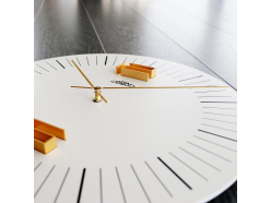 drevene-designove-hodiny-bile-prim-wood-thin-a